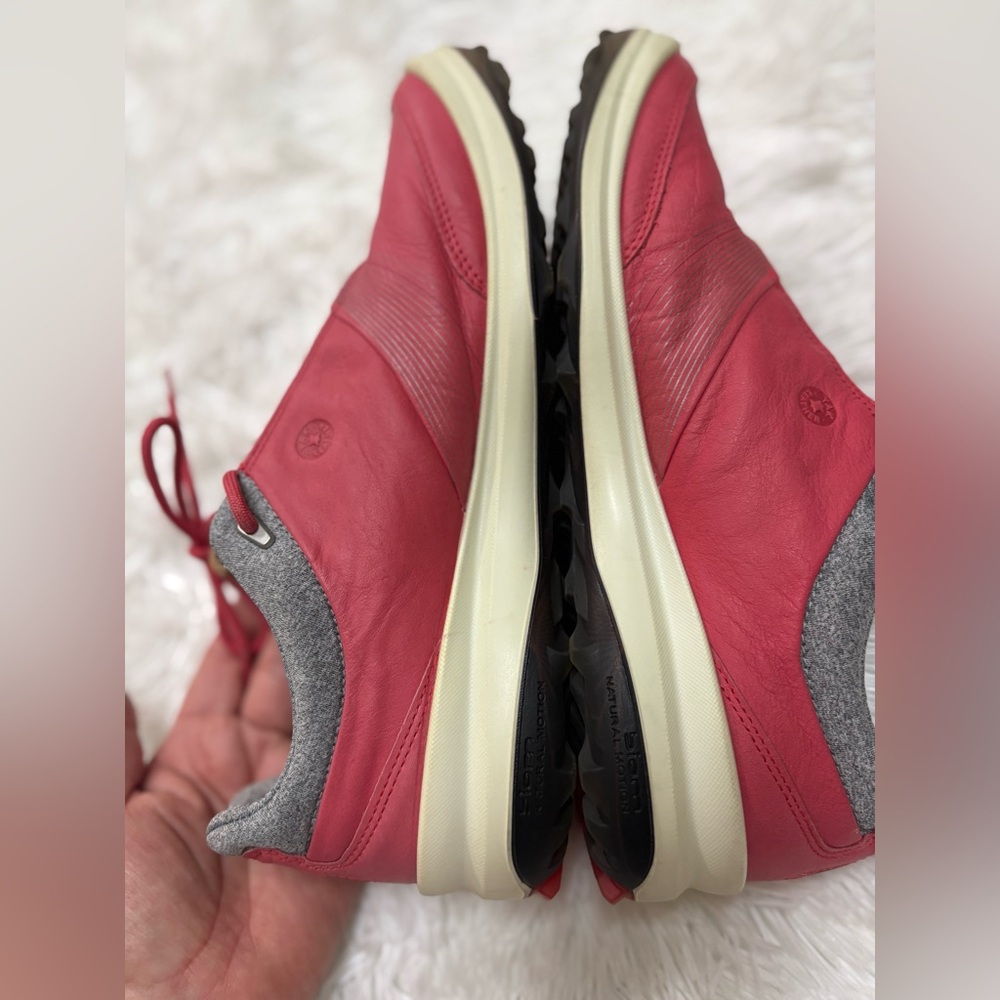 Ecco Men's Red and Gray Sneakers - Picture 6 of 9